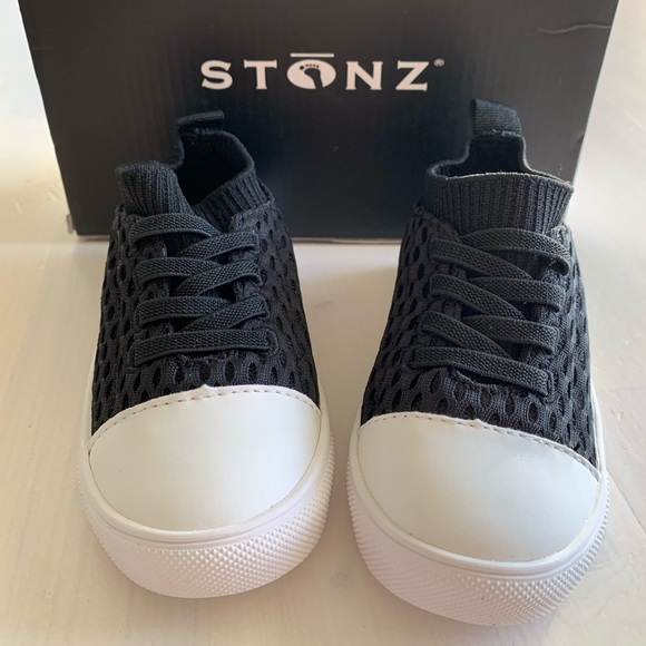 Other - Stonz Toddler Shoes 6T (BRAND NEW)